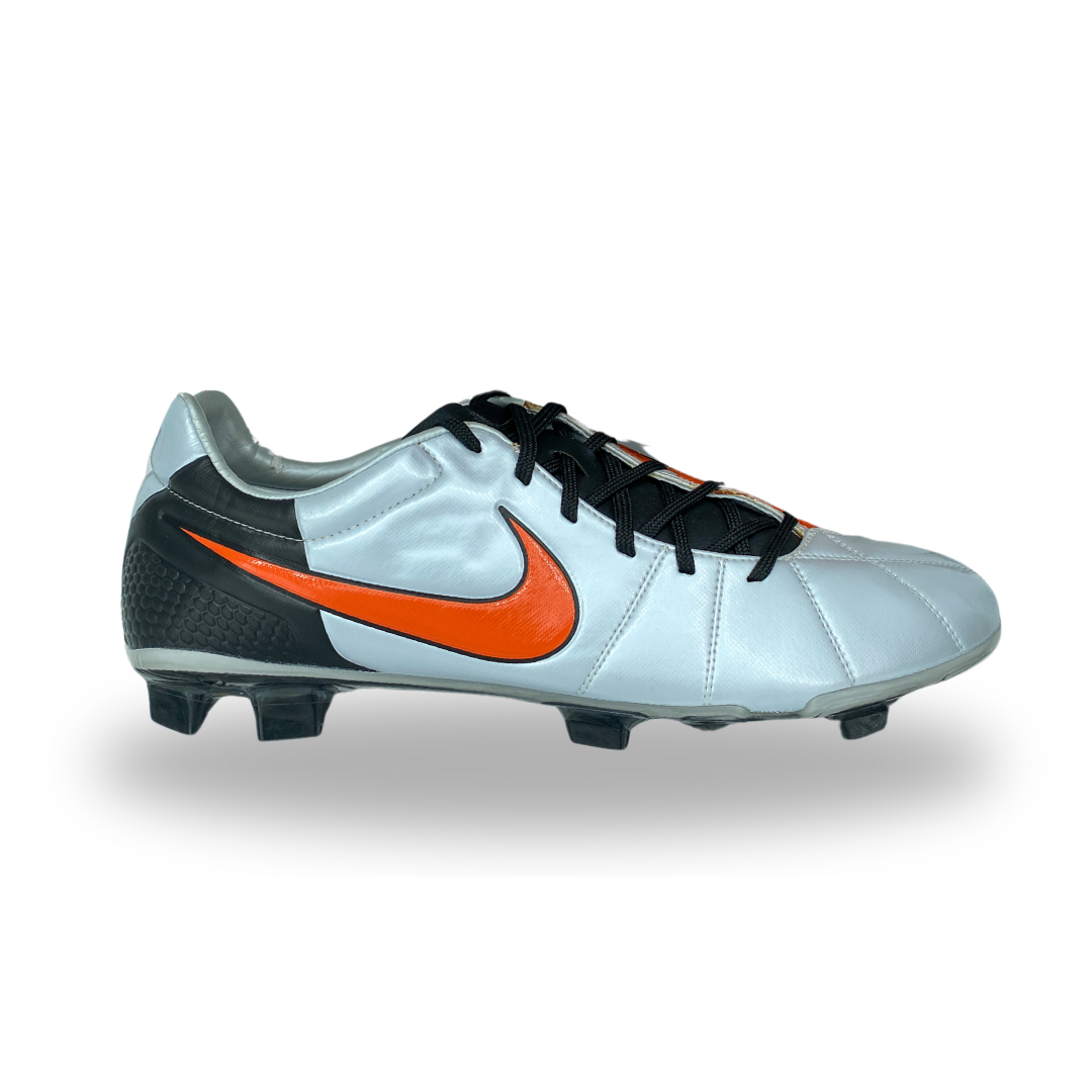 Nike T90 Laser III Player Issue FG