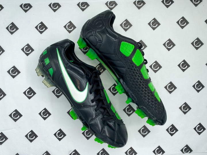 Nike T90 Laser III Elite FG – Bootscentric